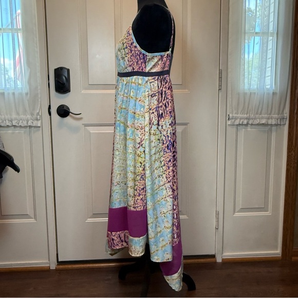 Vera Wang Sundress Sz M Empire Waist, Asymmetrical Hem, Pockets, Light & Flowy - Picture 2 of 14